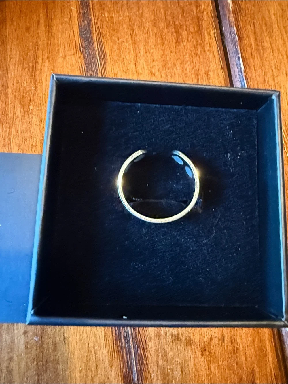 Unisex Polished Silver Olux magnetic Band Ring — Sleek Everyday Style